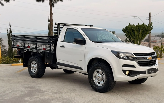 imagem-https://www.socarrao.com.br/sc-vehicle-images-prod/3362606/1787315150515-003_fdfa6b90eee348799e7851c2a863ec6a.jpeg
