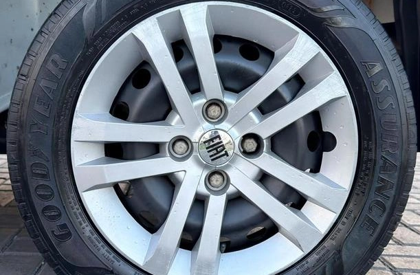 imagem-https://www.socarrao.com.br/sc-vehicle-images-prod/3362660/1788360628997-8295715_9_B_8ed8f244ed.jpeg