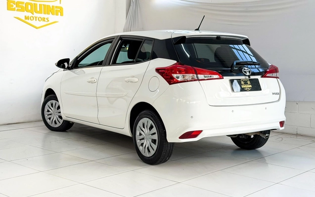 imagem-https://www.socarrao.com.br/sc-vehicle-images-prod/3362726/1787315497086-c2f534bd18084634a1d0cb186a7f765b_1787315469929.jpg
