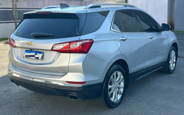 imagem-https://www.socarrao.com.br/sc-vehicle-images-prod/3362730/1787315511423-SU1HXzkyNjkuanBlZw.jpeg
