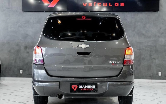 imagem-https://www.socarrao.com.br/sc-vehicle-images-prod/3363261/1787317389096-8396694_8_B_34965eaf31.jpeg