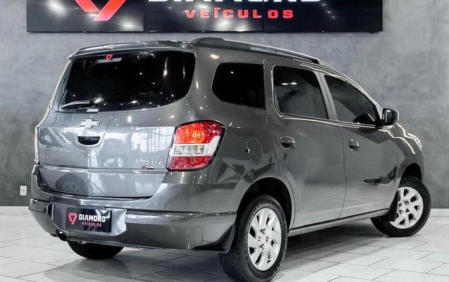 imagem-https://www.socarrao.com.br/sc-vehicle-images-prod/3363261/1787317389097-8396694_33_B_2179de23ad.jpeg