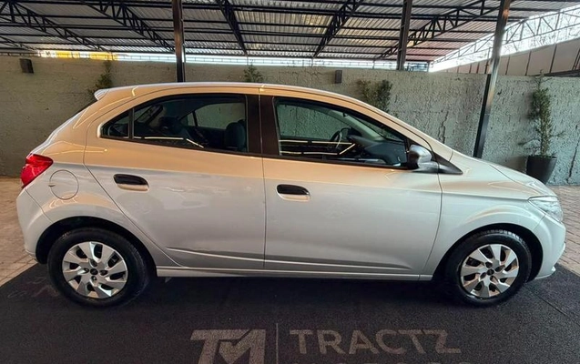 imagem-https://www.socarrao.com.br/sc-vehicle-images-prod/3363686/1790100236181-8362613_13_B_5303ff506a.jpeg