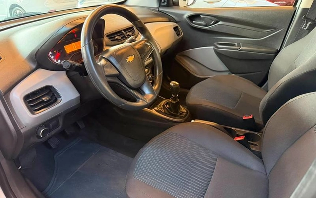imagem-https://www.socarrao.com.br/sc-vehicle-images-prod/3363686/1790100236186-8362613_0_B_79cdd20772.jpeg