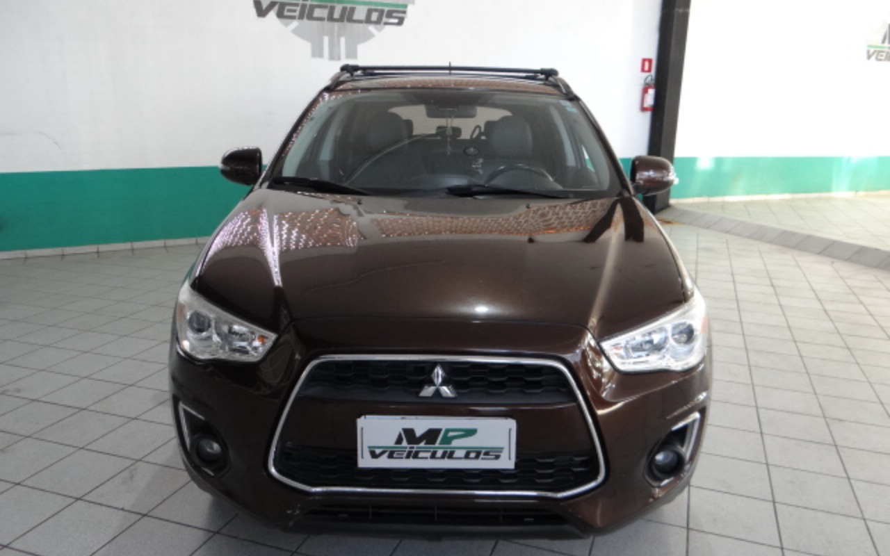 Mitsubishi ASX 2015 Marrom — foto 1 de 3