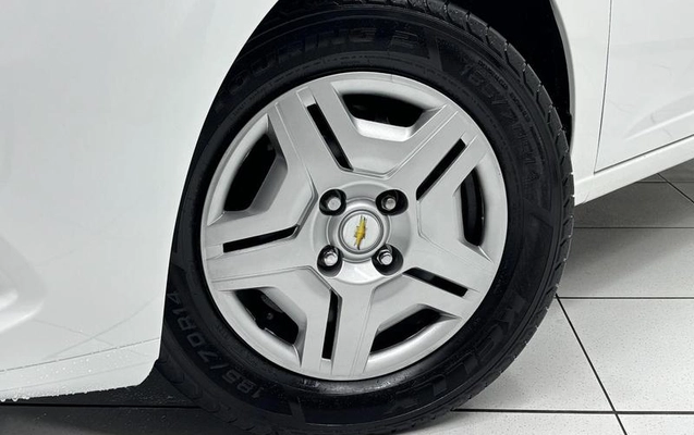 imagem-https://www.socarrao.com.br/sc-vehicle-images-prod/3363953/1789137265005-8402145_6_B_b526935857.jpeg