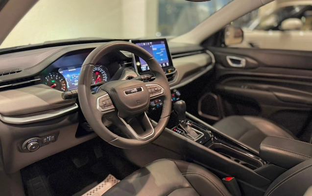 imagem-https://www.socarrao.com.br/sc-vehicle-images-prod/3363978/1787316966661-168bdfa0-93b9-4318-ab9e-b6c795c0659f.jpg