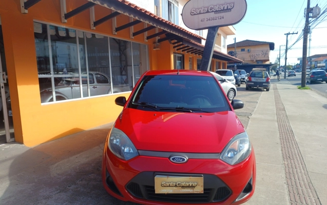 imagem-https://www.socarrao.com.br/sc-vehicle-images-prod/3364006/1787317632824-app-photos-xNlOzMUvp9pOVJRRymKD2p3fgaFwQMX0.jpg