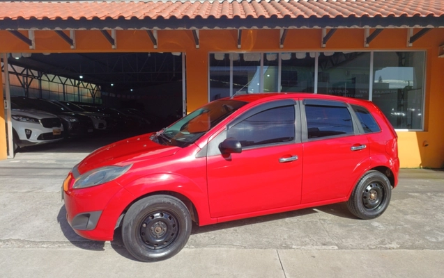 imagem-https://www.socarrao.com.br/sc-vehicle-images-prod/3364006/1787317632832-app-photos-yKfWe3LJPjkAYbAfjDIBnVCVH6htK7wS.jpg