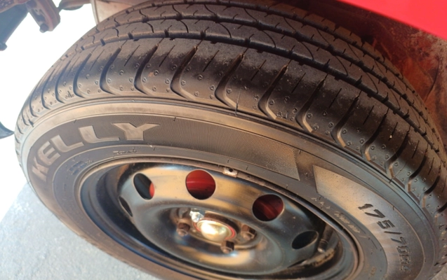 imagem-https://www.socarrao.com.br/sc-vehicle-images-prod/3364006/1787317632837-app-photos-xWRiACyphtzkM2Lm8dARFdJBXGy6PikL.jpg