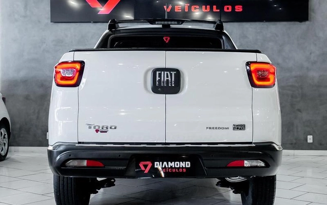 imagem-https://www.socarrao.com.br/sc-vehicle-images-prod/3364010/1787317331628-8396777_7_B_0556d9eae3.jpeg