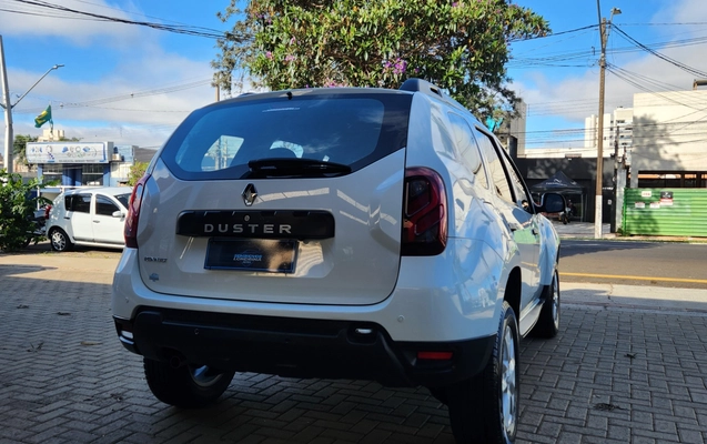 imagem-https://www.socarrao.com.br/sc-vehicle-images-prod/3364012/1787317582836-04469093-0360-4d06-aa84-761db4b630e1.jpg