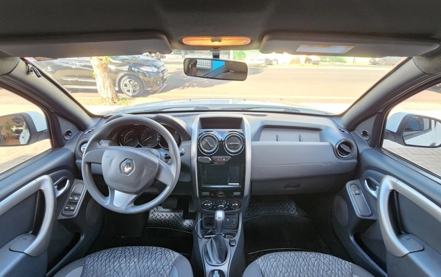 imagem-https://www.socarrao.com.br/sc-vehicle-images-prod/3364012/1787317582837-1d1816c5-c2cc-438a-b895-629cd30f6556.jpg