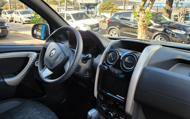 imagem-https://www.socarrao.com.br/sc-vehicle-images-prod/3364012/1787317582838-49e887d3-4cdb-47c4-9998-1f3445517859.jpg