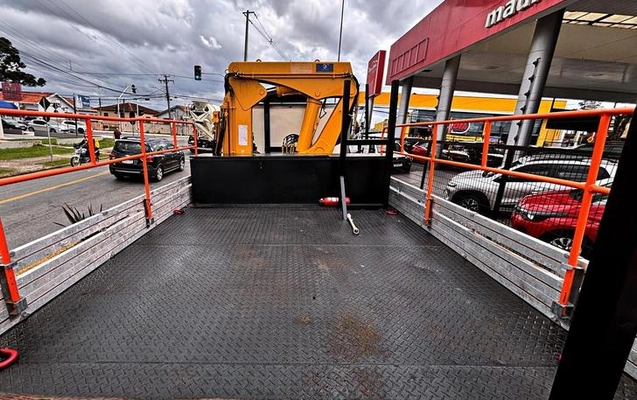 imagem-https://www.socarrao.com.br/sc-vehicle-images-prod/3364075/1790021716655-8332038_7_B_b0c72166f1.jpeg