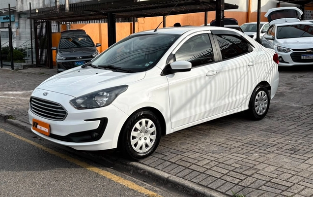 imagem-https://www.socarrao.com.br/sc-vehicle-images-prod/3364301/1787318096666-V2hhdHNBcHAgSW1hZ2UgMjAyNi0wOC0yMSBhdCAwOS41OS40NCAoMSkuanBlZw.jpeg