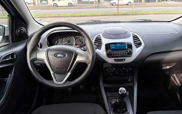 imagem-https://www.socarrao.com.br/sc-vehicle-images-prod/3364301/1787318097508-V2hhdHNBcHAgSW1hZ2UgMjAyNi0wOC0yMSBhdCAwOS41OS40OC5qcGVn.jpeg