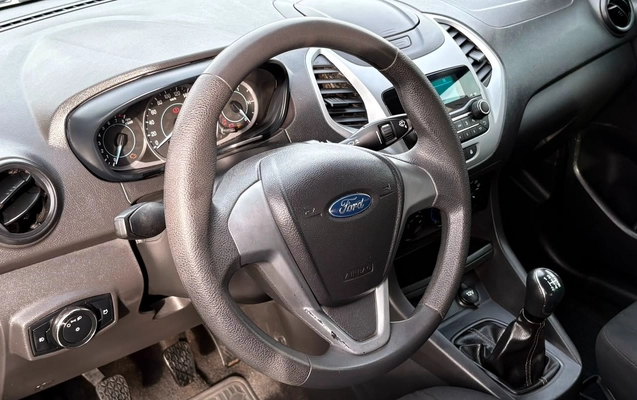 imagem-https://www.socarrao.com.br/sc-vehicle-images-prod/3364301/1787318097941-V2hhdHNBcHAgSW1hZ2UgMjAyNi0wOC0yMSBhdCAwOS41OS40Ny5qcGVn.jpeg