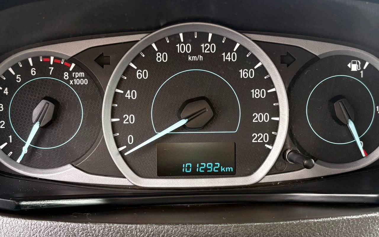 imagem-https://www.socarrao.com.br/sc-vehicle-images-prod/3364301/1787318098434-V2hhdHNBcHAgSW1hZ2UgMjAyNi0wOC0yMSBhdCAwOS41OS40NSAoMSkuanBlZw.jpeg