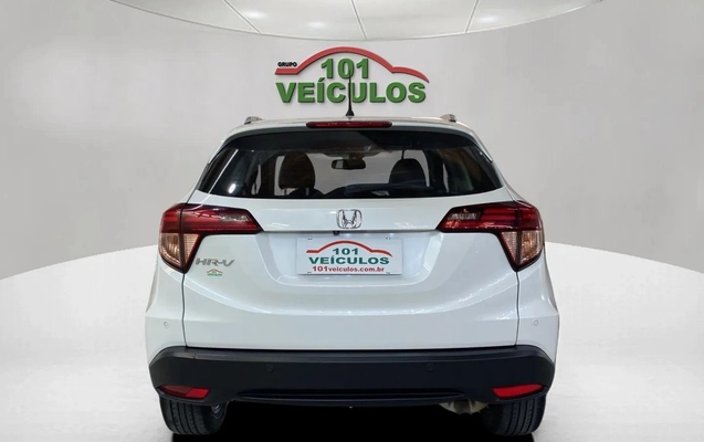 imagem-https://www.socarrao.com.br/sc-vehicle-images-prod/3364332/1787318168651-003_5e2257df4cf1932ebd263deea70e2534.jpg