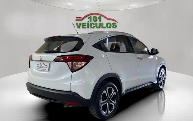 imagem-https://www.socarrao.com.br/sc-vehicle-images-prod/3364332/1787318168652-003_a56510702ed5fbc35bcc0fa70710a44d.jpg