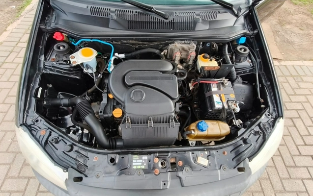 imagem-https://www.socarrao.com.br/sc-vehicle-images-prod/3364338/1787318179367-Kzbv8SNBxn48QBA69ncDjVnYjjt4Uf4e.jpg