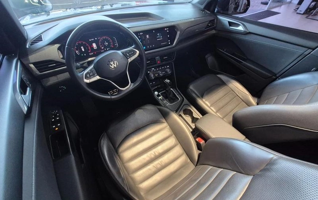 imagem-https://www.socarrao.com.br/sc-vehicle-images-prod/3364539/1787319169109-8086557_8_B_b7aae3239e.jpeg