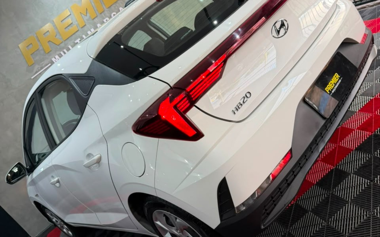 imagem-https://www.socarrao.com.br/sc-vehicle-images-prod/3364684/1787319467513-V2hhdHNBcHAgSW1hZ2UgMjAyNi0wOC0yMSBhdCAxMC4yMC40OC5qcGVn.jpeg