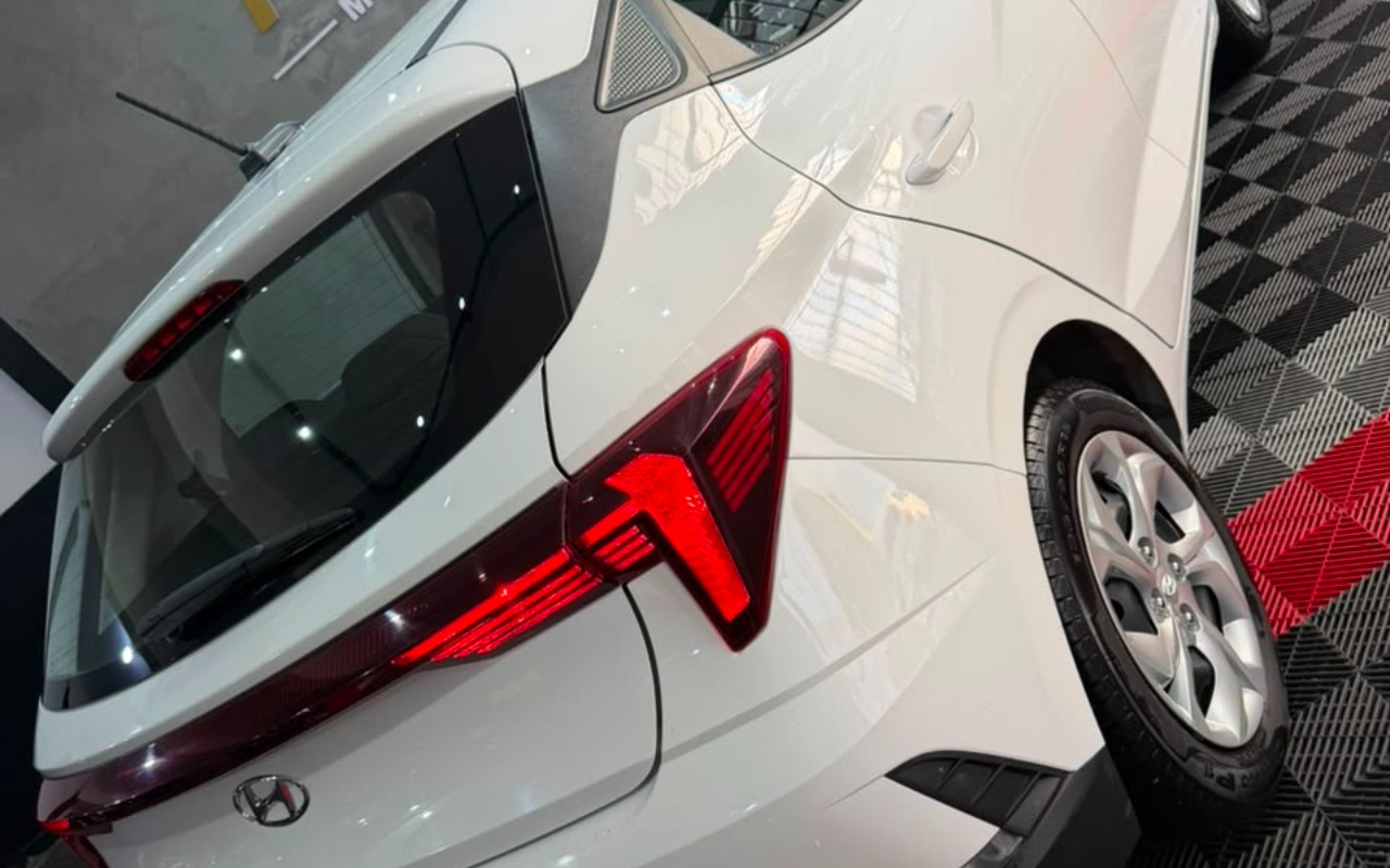 imagem-https://www.socarrao.com.br/sc-vehicle-images-prod/3364684/1787319467597-V2hhdHNBcHAgSW1hZ2UgMjAyNi0wOC0yMSBhdCAxMC4yMC41MSAoMSkuanBlZw.jpeg