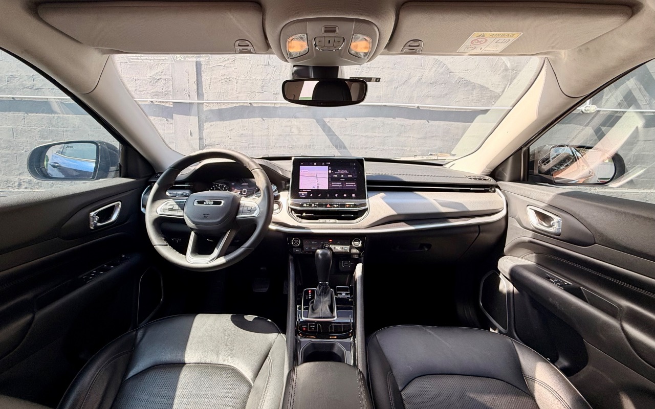 imagem-https://www.socarrao.com.br/sc-vehicle-images-prod/3365076/1787321987434-SU1HXzg3MjguanBlZw.jpeg