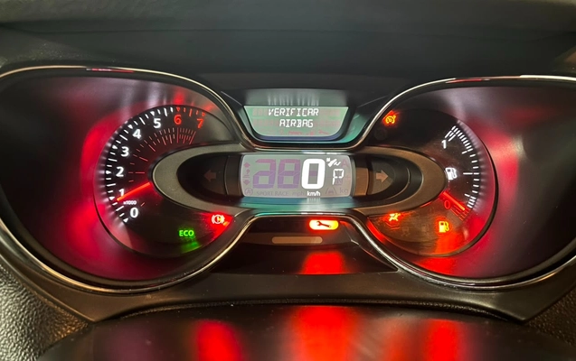 imagem-https://www.socarrao.com.br/sc-vehicle-images-prod/3365182/1787320876245-V2hhdHNBcHAgSW1hZ2UgMjAyNi0wOC0xMiBhdCAxOC4xOC4xMiAoMSkuanBlZw.jpeg