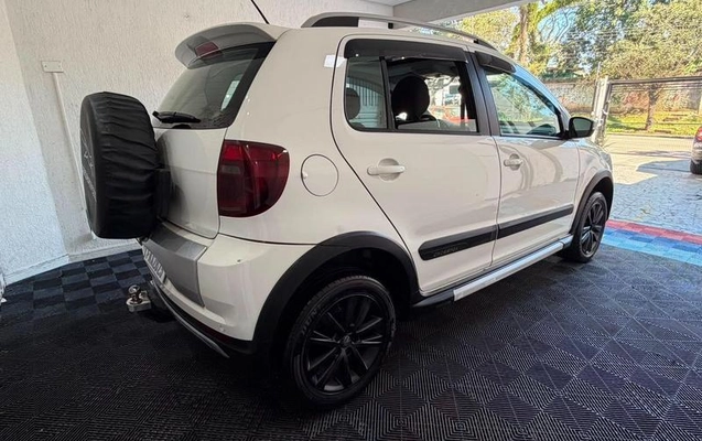 imagem-https://www.socarrao.com.br/sc-vehicle-images-prod/3365302/1789563060233-8402754_14_B_23bfe6e91d.jpeg