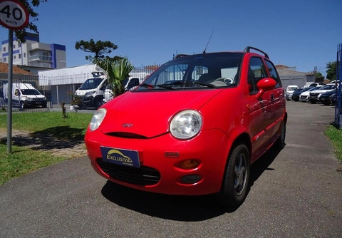 Caoa Chery QQ 1.0 ACT 12V 69cv 5p 2015 Vermelho — foto 1 de 3