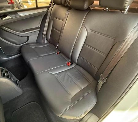 imagem-https://www.socarrao.com.br/sc-vehicle-images-prod/3365566/1787322105111-8399826_7_B_e18064f6bc.jpeg