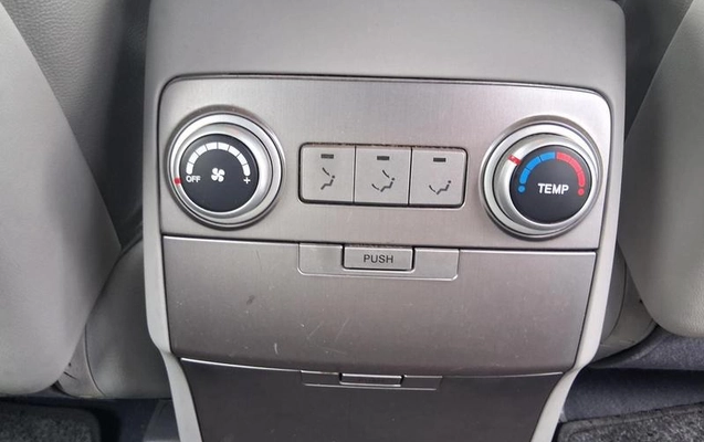 imagem-https://www.socarrao.com.br/sc-vehicle-images-prod/3365574/1788982730201-8399260_11_B_6f23b45b5d.jpeg