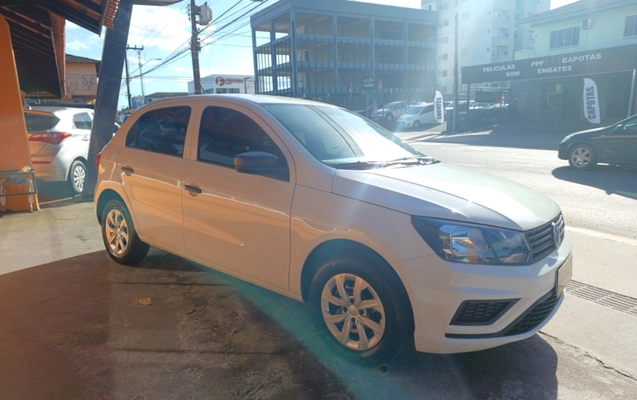 imagem-https://www.socarrao.com.br/sc-vehicle-images-prod/3365619/1787322549107-app-photos-xFdmHfg2v55FOBqjV0Ebw260jTSNz2FO.jpg