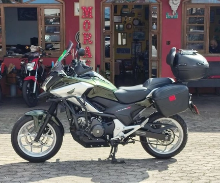 Honda NC 750X/NC 750X ABS 2018 Verde — foto 1 de 3