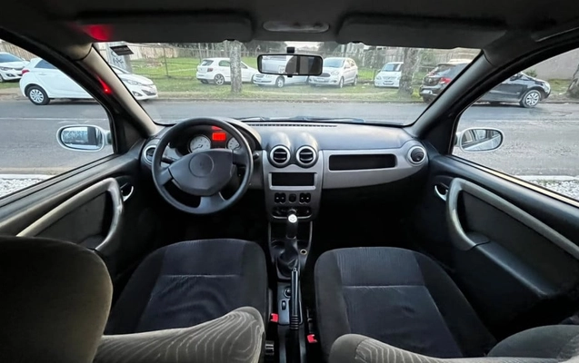 imagem-https://www.socarrao.com.br/sc-vehicle-images-prod/3365937/1787323080535-vehicle_image_1787322961_bdb1530ab9ab719308c170e55aee61bd.jpeg