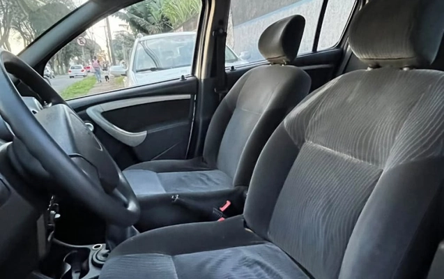 imagem-https://www.socarrao.com.br/sc-vehicle-images-prod/3365937/1787323080536-vehicle_image_1787322964_3b27043930b7804f758dccb003d07d84.jpeg