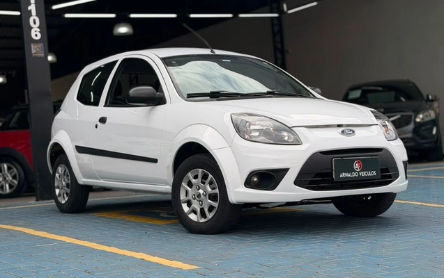 imagem-https://www.socarrao.com.br/sc-vehicle-images-prod/3366020/1787323765441-gb-cc6e1e7.jpeg