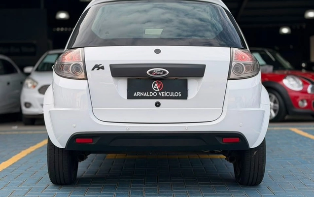 imagem-https://www.socarrao.com.br/sc-vehicle-images-prod/3366020/1787323765443-gb-d29372d.jpeg