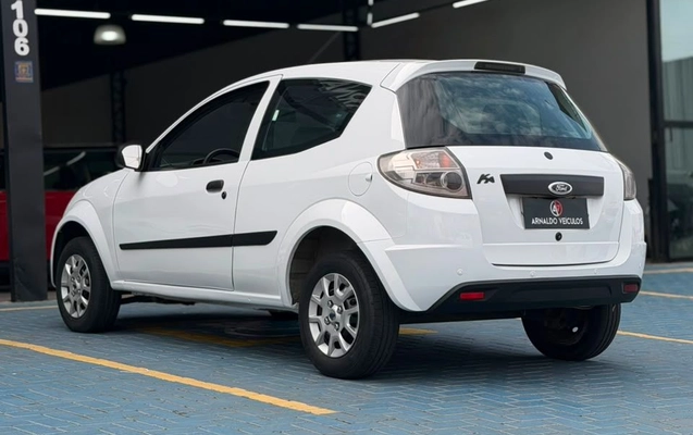 imagem-https://www.socarrao.com.br/sc-vehicle-images-prod/3366020/1787323765445-gb-8b8a1de.jpeg