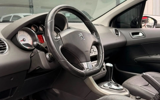 imagem-https://www.socarrao.com.br/sc-vehicle-images-prod/3366093/1789572211264-gb-54d880d.jpeg