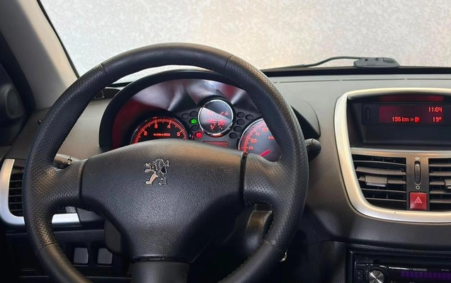 imagem-https://www.socarrao.com.br/sc-vehicle-images-prod/3366150/1787323969715-8380051_3_B_cd64d1383c.jpeg