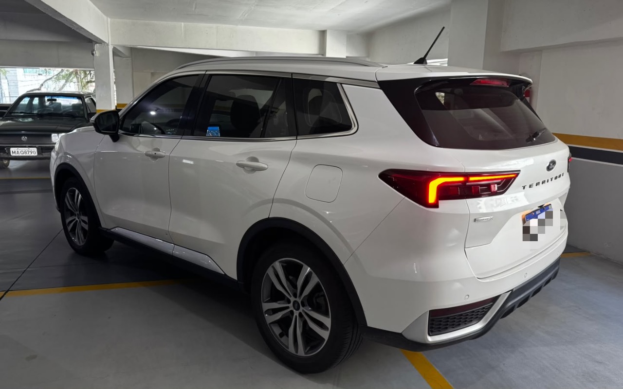 imagem-https://www.socarrao.com.br/sc-vehicle-images-prod/3366321/1787324785886-MDQyYzU4OWYtNWZlMy00YTBjLWI3Y2QtMWI1MzA0Y2FhMDE2LmpwZWc.jpeg