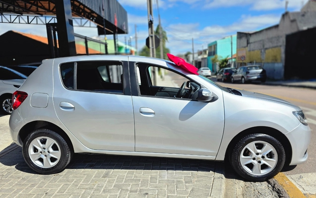 imagem-https://www.socarrao.com.br/sc-vehicle-images-prod/3366333/1787324338196-MjAyNjA4MjFfMTA1ODE1LmpwZw.jpg