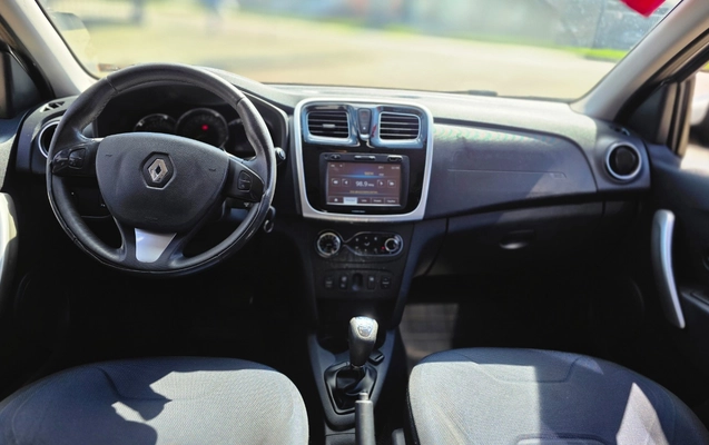 imagem-https://www.socarrao.com.br/sc-vehicle-images-prod/3366333/1787324338493-MjAyNjA4MjFfMTA1OTEyLmpwZw.jpg