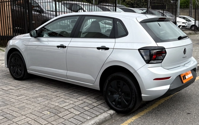 imagem-https://www.socarrao.com.br/sc-vehicle-images-prod/3366380/1787324887773-V2hhdHNBcHAgSW1hZ2UgMjAyNi0wOC0yMSBhdCAxMS4wMy4xNSAoMSkuanBlZw.jpeg