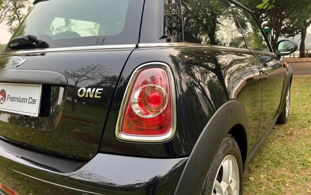 imagem-https://www.socarrao.com.br/sc-vehicle-images-prod/3367177/1787327362710-8287598_6_B_8feeaa5434.jpeg
