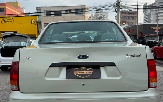 imagem-https://www.socarrao.com.br/sc-vehicle-images-prod/3367478/1787327884244-gb-9ceede4.jpeg